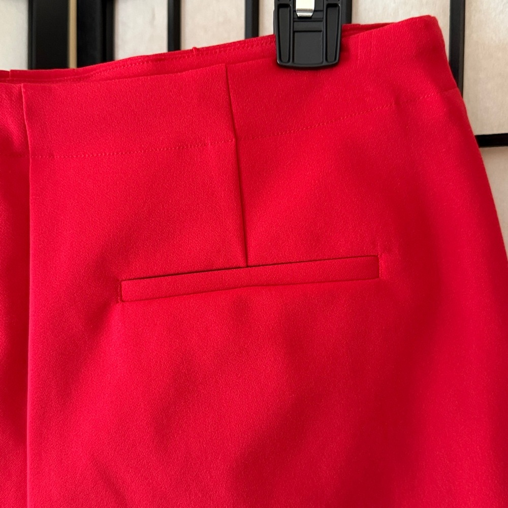 Rachel Zoe Vibrant Red High-Waist Tailored Shorts - Picture 6 of 10